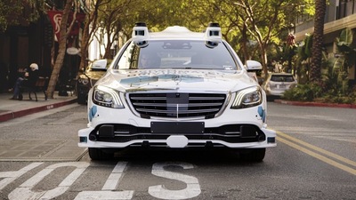 Mercedes e Bosch per la guida autonoma FOTO