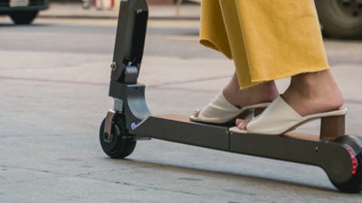 Monopattini elettrici, nuove norme tra confusione e incertezze