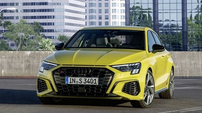 Nuova Audi S3 Sportback FOTO