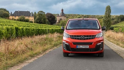 Prova Opel Zafira-e Life FOTO