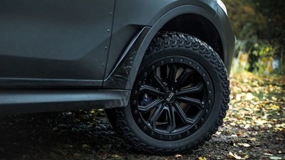 Manhart MHX7 650 Dirt Edition 2: foto