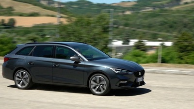 Seat Leon Sports tourer 1.4 E-Hybrid, la prova