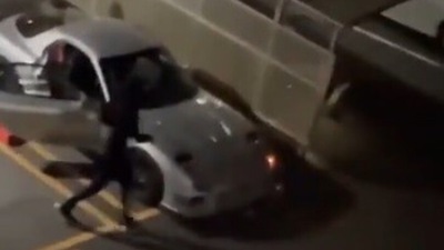 Mazda RX-7, i ladri gli rubano una FD sotto casa e lui fa il video!