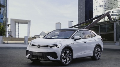 Volkswagen ID.5 e ID.5 GTX, il Suv elettrico si fa sportivo