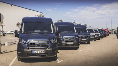 Ford E-Transit, furgone elettrico con il programma Ford Pro