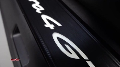 Porsche 911 Carrera 4 GTS