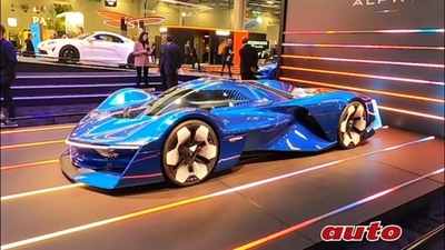 Salone di Parigi, le novità Alpine e Dacia