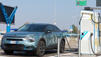 Citroën ë-C4, a prova di comfort