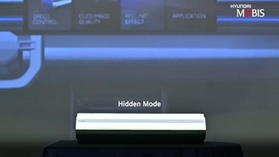 Hyundai presenta il display che si arrotola