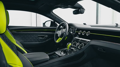 Bentley Continental GT V8, il nuovo kit Mulliner