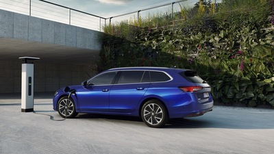 Nuova Skoda Superb wagon