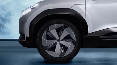 Toyota Urban Suv, nel 2024 il modello di serie FOTO