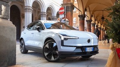 Volvo EX30, il test del Centro Prove