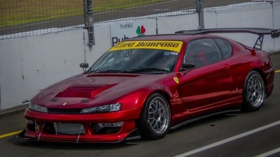 Come rendere irriconoscibile una Ferrari 456 GT