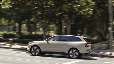 Volvo EX90, il test su strada