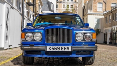 La Bentley Val d'Isere del Sultano del Brunei all'asta (ma nessuno la compra)