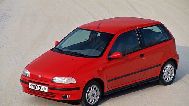 Auguri, Fiat Punto: i 30 anni dell'icona anni '90