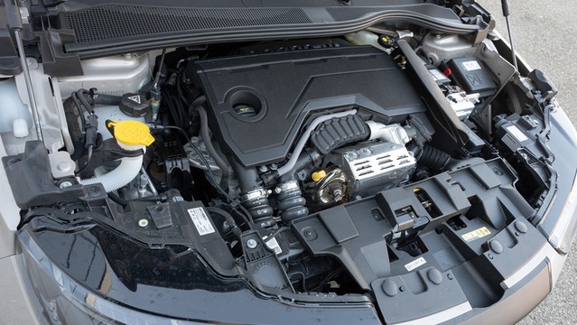 Alfa Romeo Junior Speciale MHEV