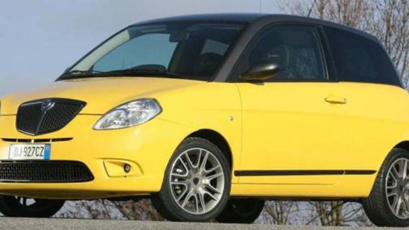 Lancia Ypsilon 1.3 Sport Momo Design | Auto.it