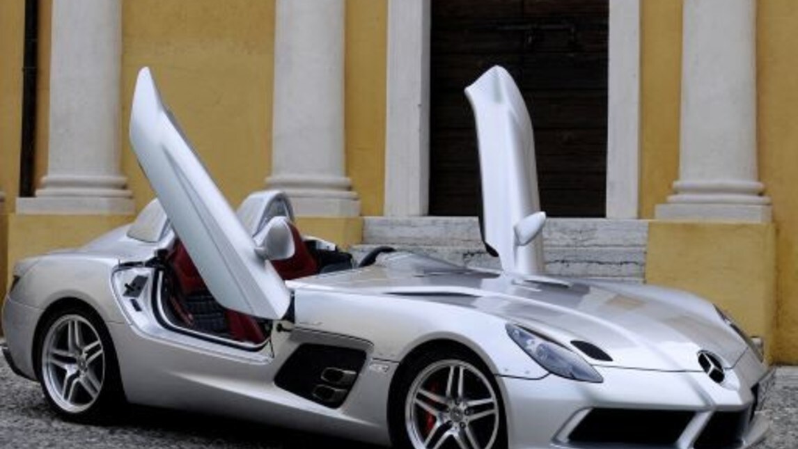 Abu Dhabi, le auto all'asta il 30 novembre FOTO Auto.it