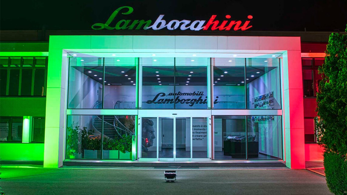 Coronavirus Da Audi A Lamborghini Come Cambiano Loghi E