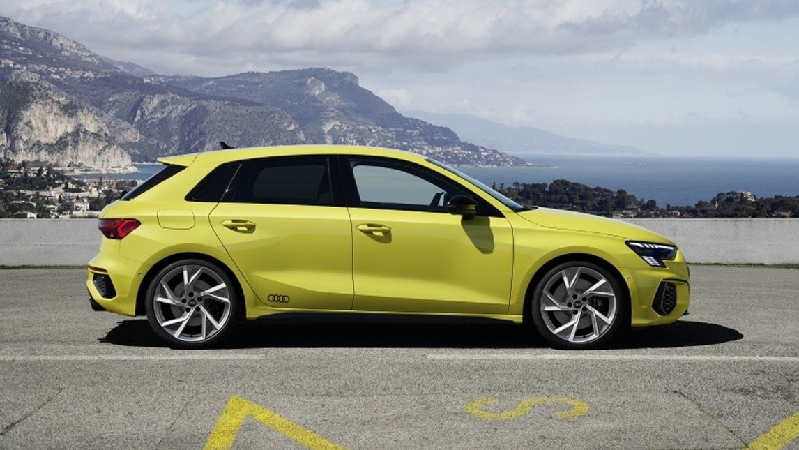 Nuova Audi S3 Sportback FOTO Auto.it