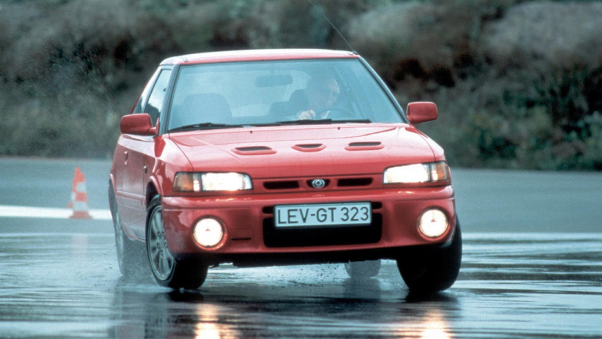 Mazda 323 GTR, quella voglia di rally 