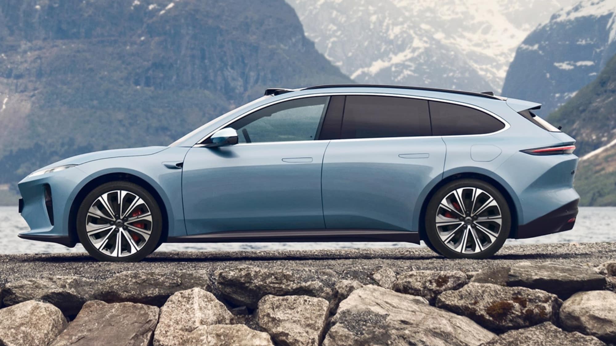 Nio ET5 Touring, wagon cinese con batterie da 1.000 km