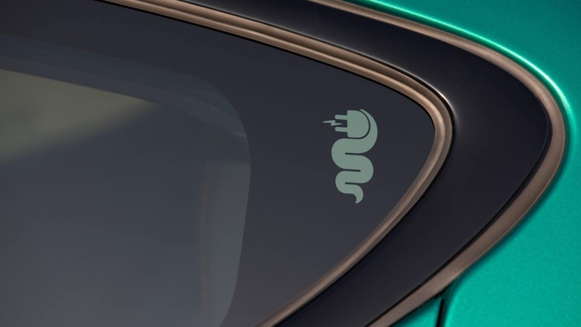 Alfa Romeo, il grande suv elettrico si farà nel 2027