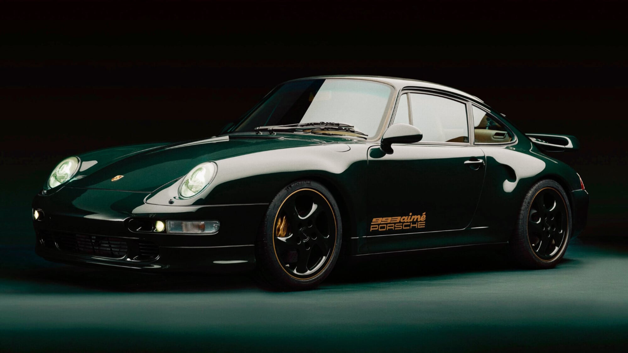 Porsche 993 Turbo Aimé Leon Dore celebra New York e Gandini