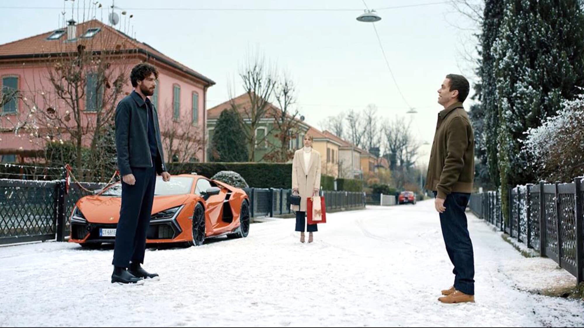 Lamborghini “The Snowball”, il video celebra il Natale
