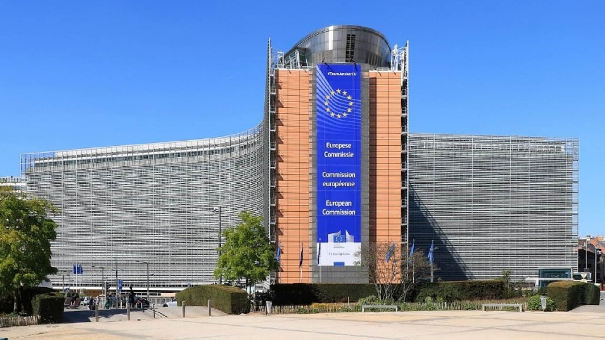 Europa: niente discussione in anticipo sulla fine dei motori termici nel 2026