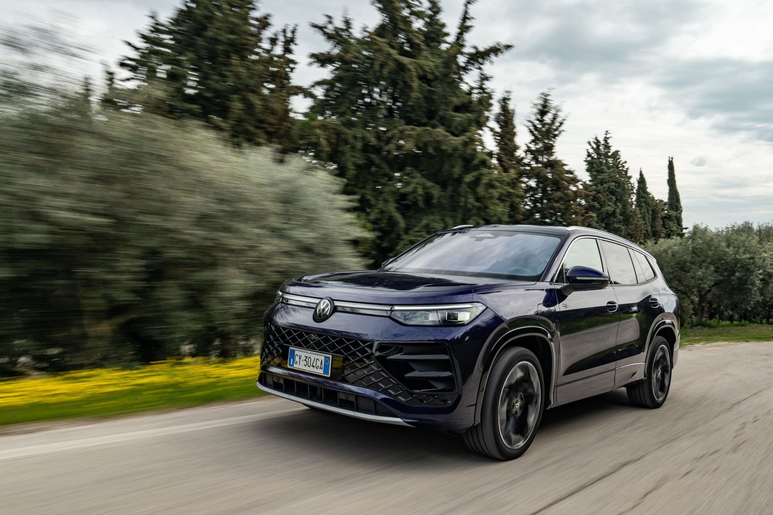 Volkswagen Tayron, il primo contatto in azione