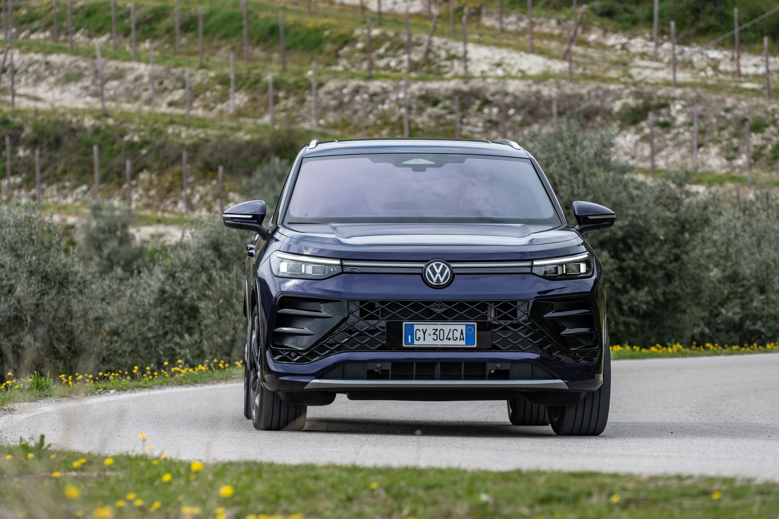 Volkswagen Tayron, il primo contatto in azione