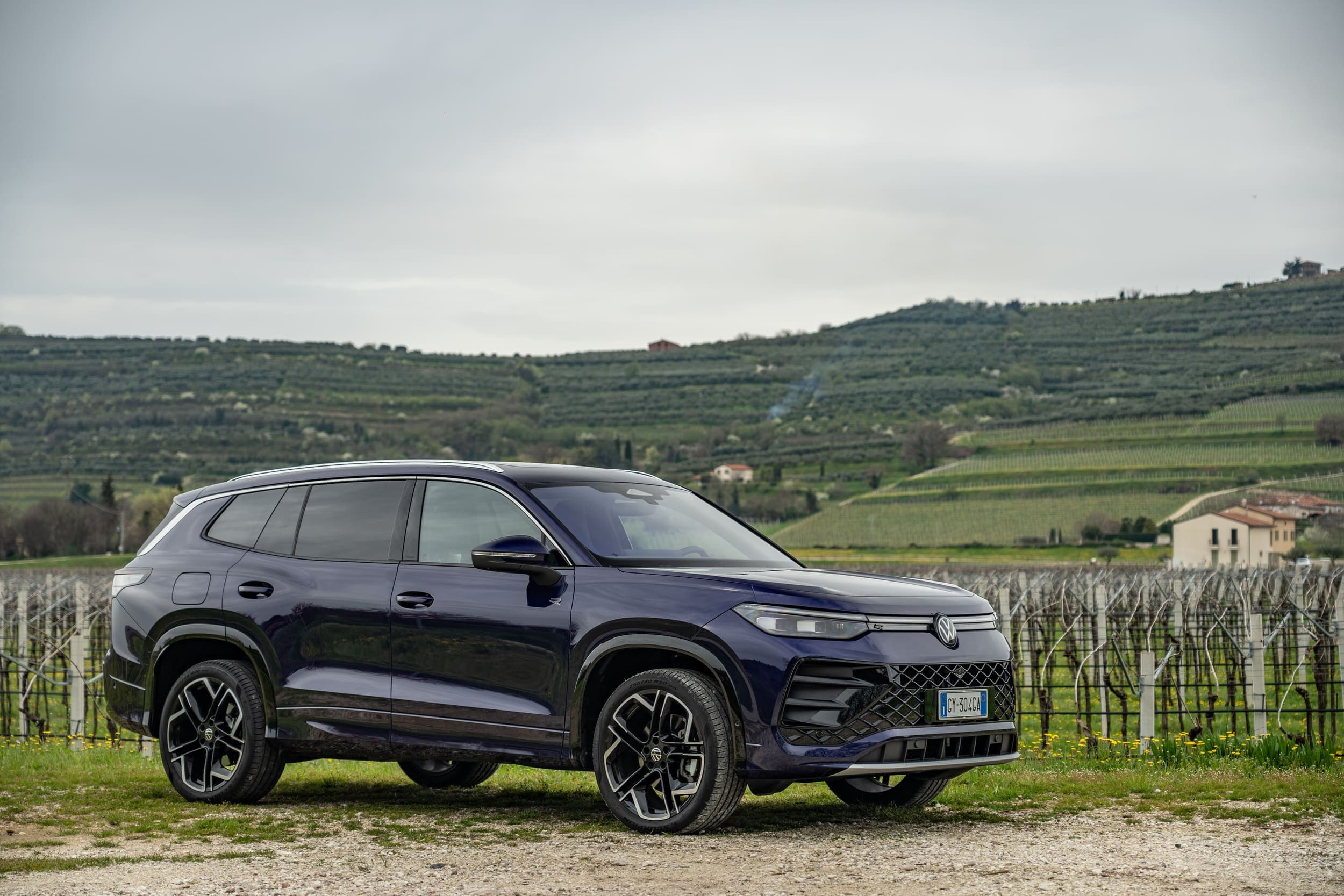 Volkswagen Tayron, il primo contatto in azione