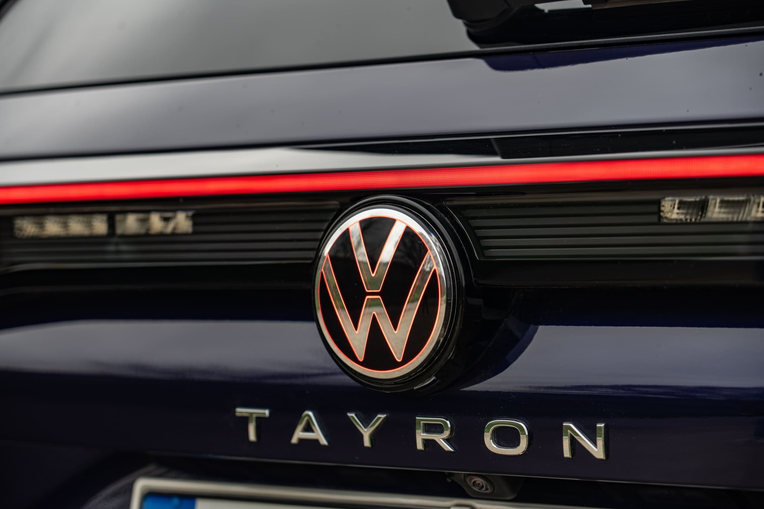 Volkswagen Tayron, il primo contatto in azione