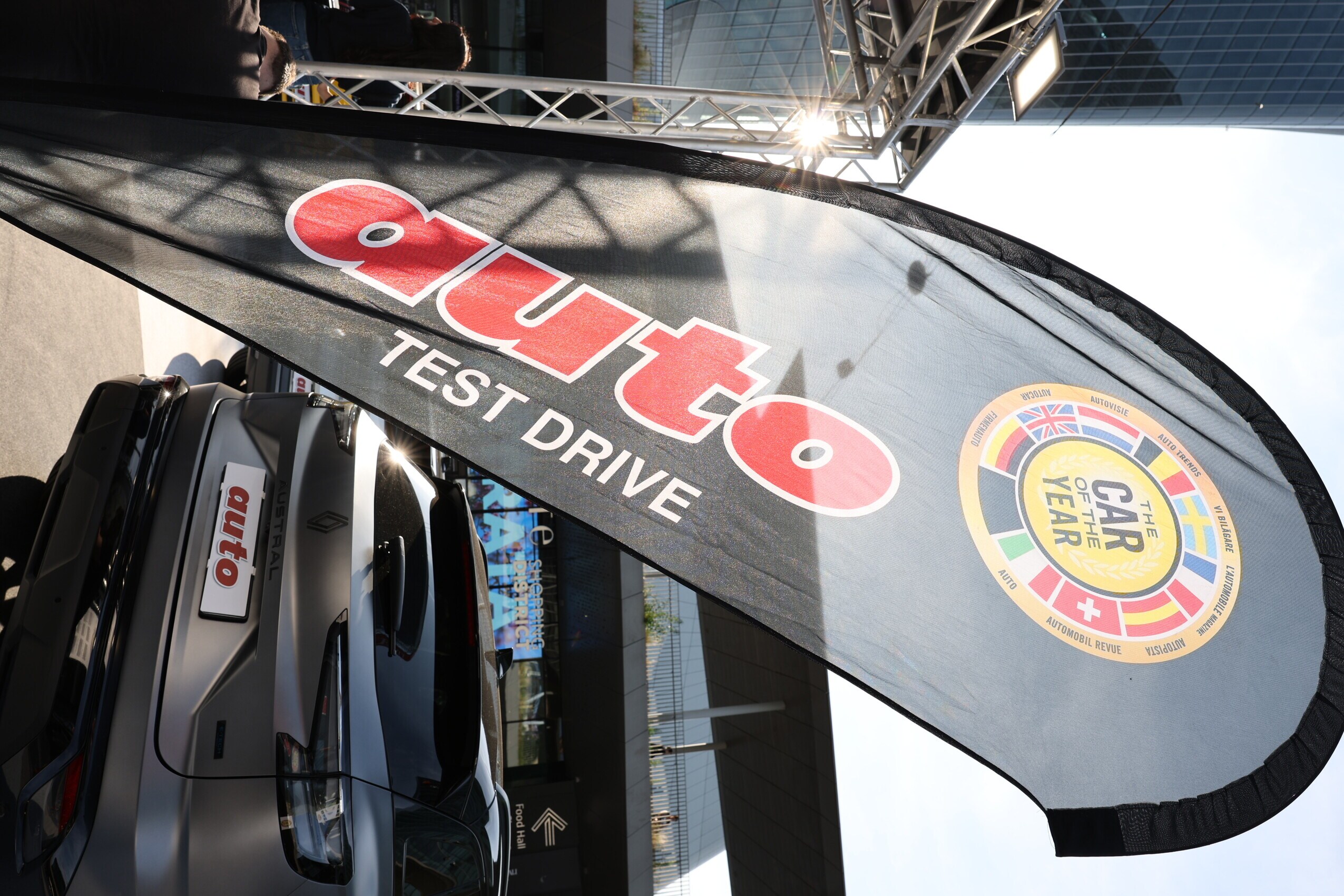 The Car of The Year, i test drive a Milano CityLife