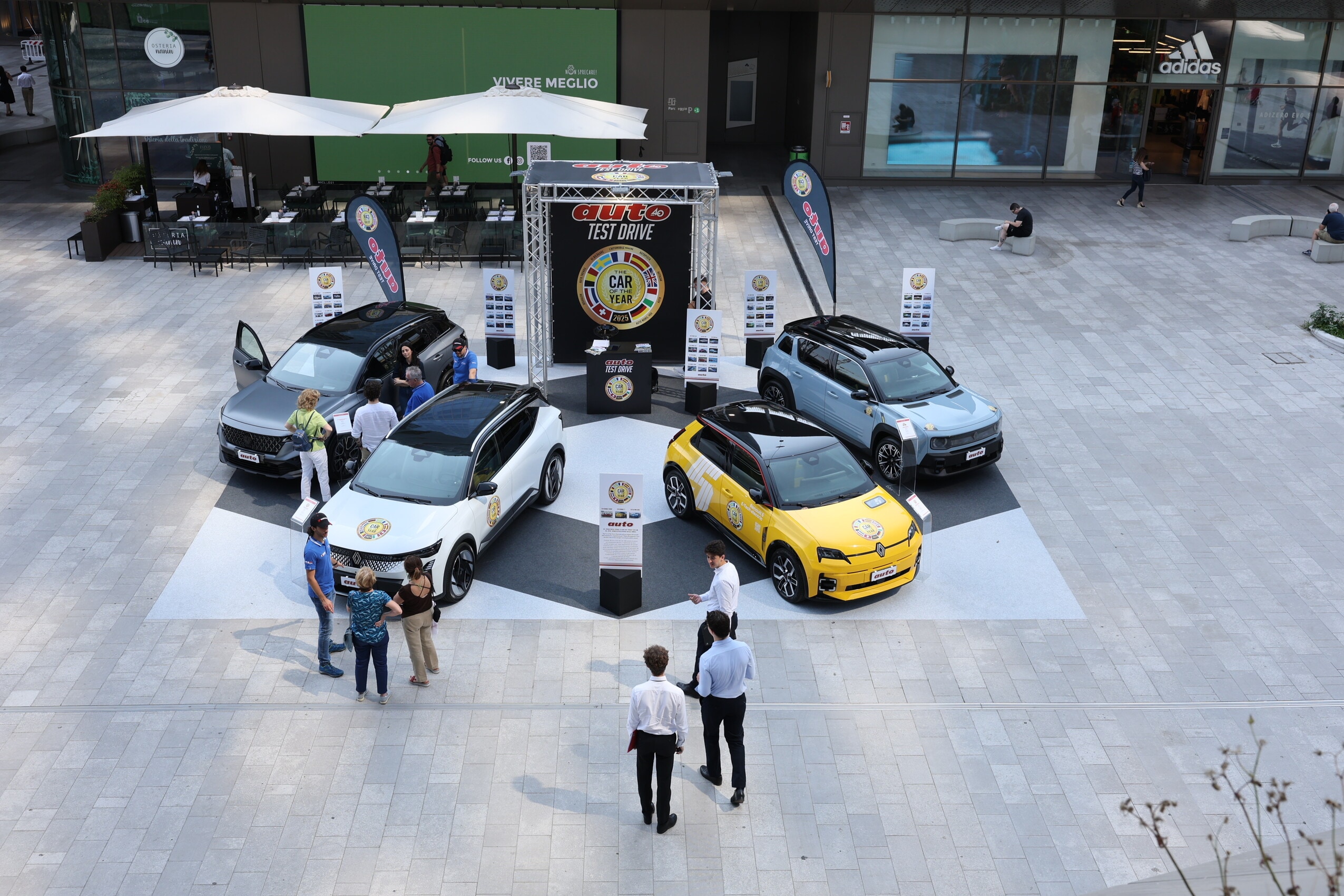 The Car of The Year, i test drive a Milano CityLife