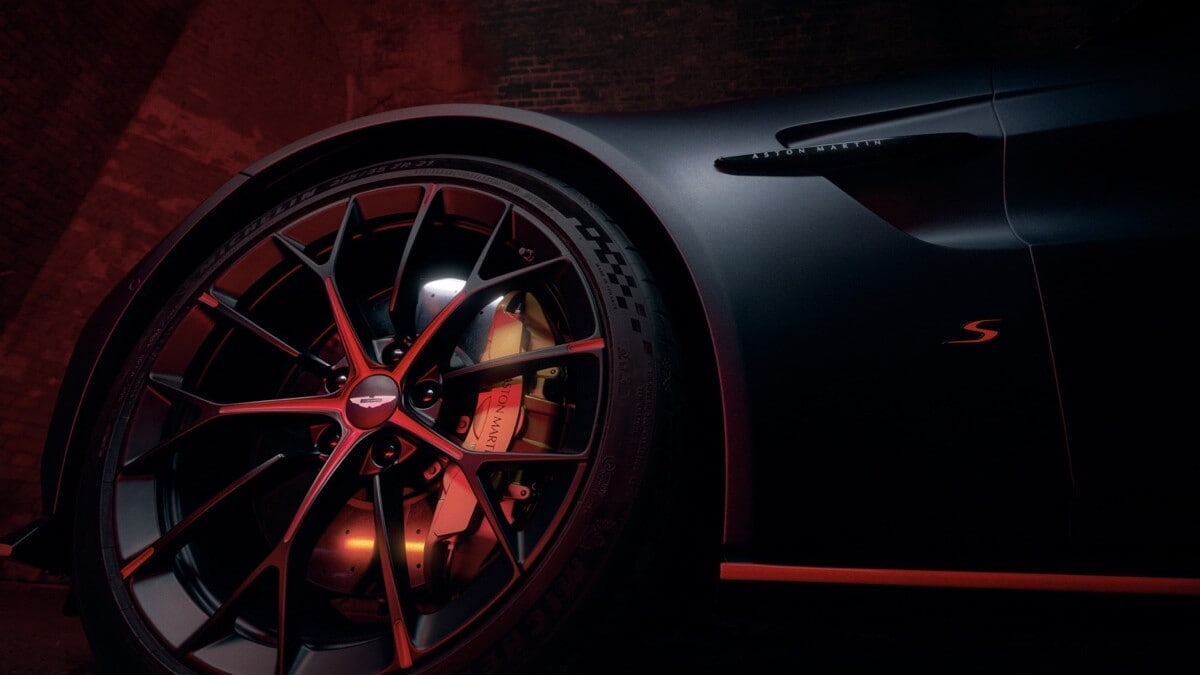 Aston Martin Vantage S 2025