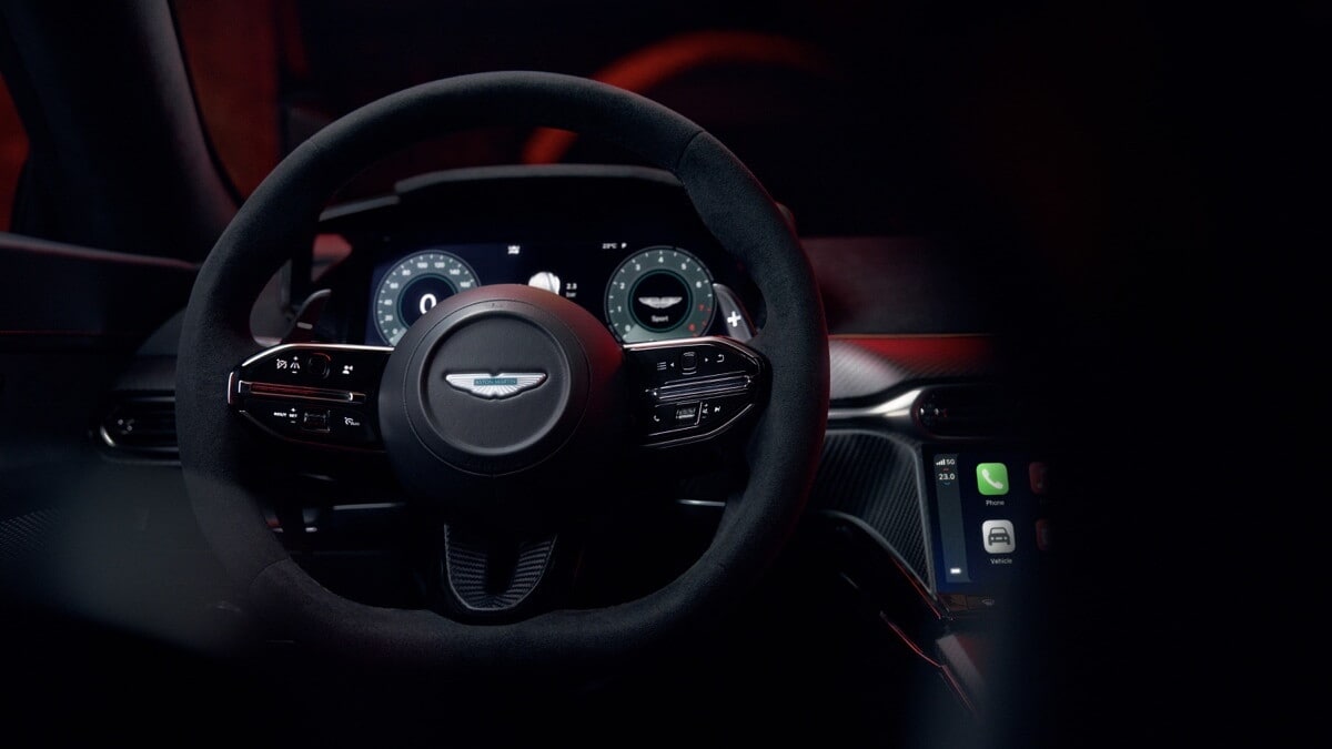 Aston Martin Vantage S 2025