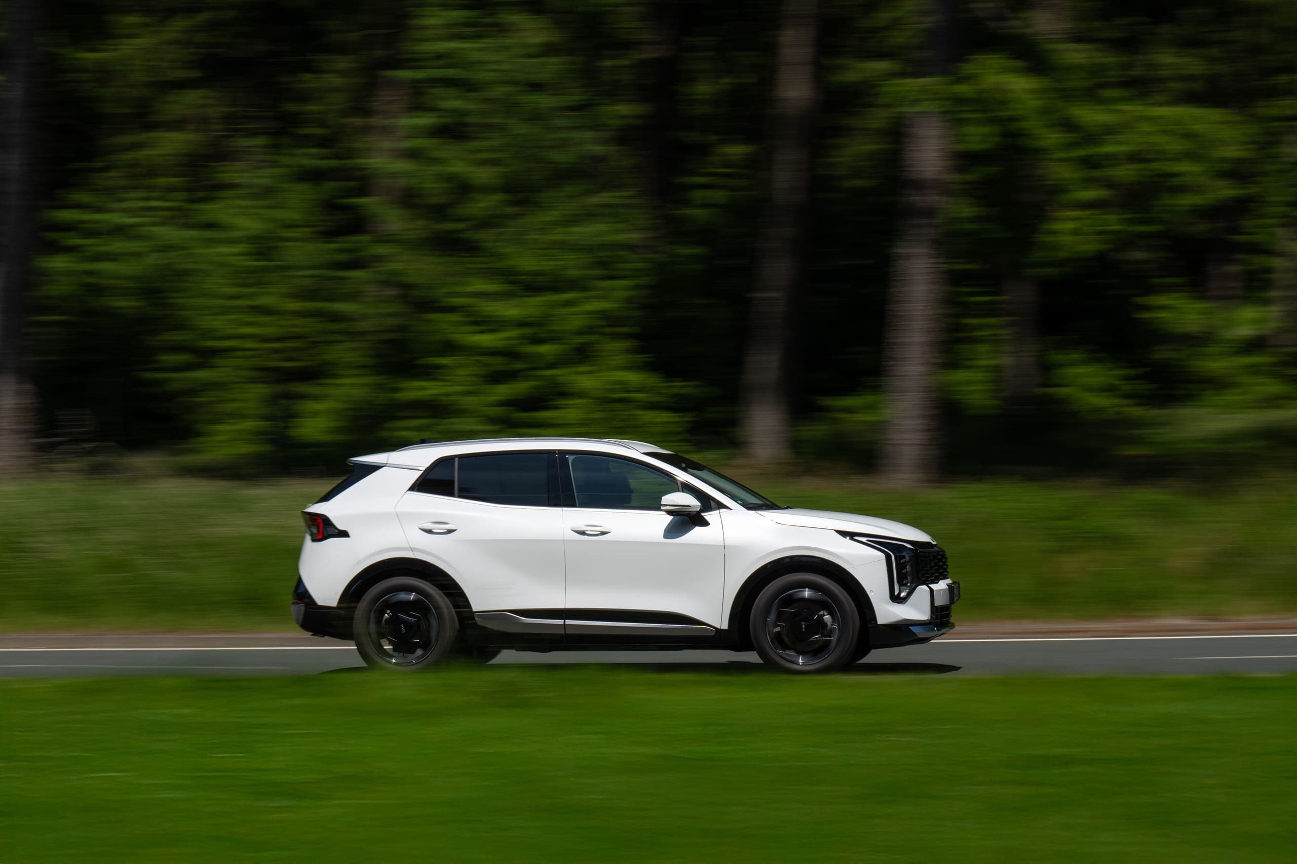 Kia Sportage 2025, la bestseller si rinnova 