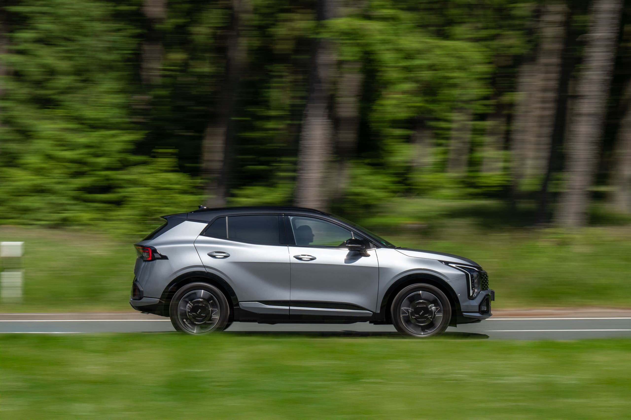Kia Sportage 2025, la bestseller si rinnova 