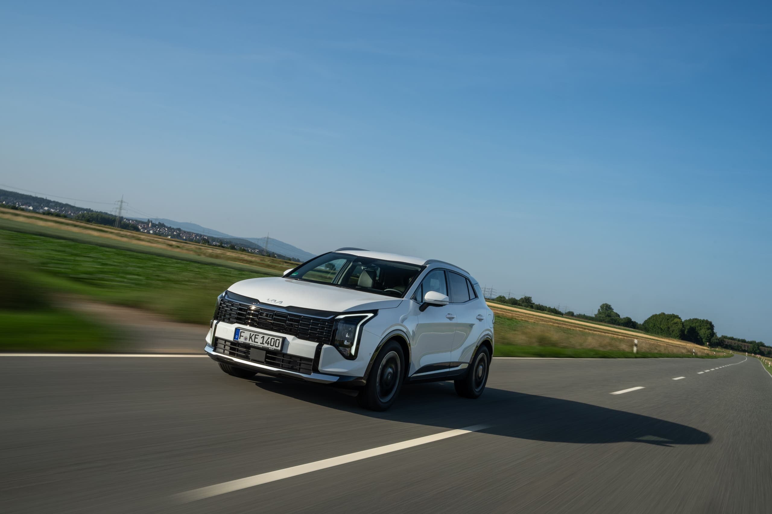 Kia Sportage 2025, la bestseller si rinnova 