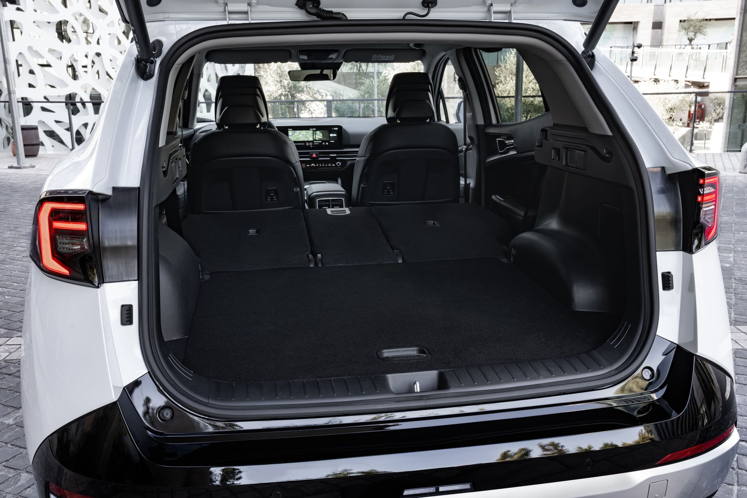 Kia Sportage 2025, la bestseller si rinnova 