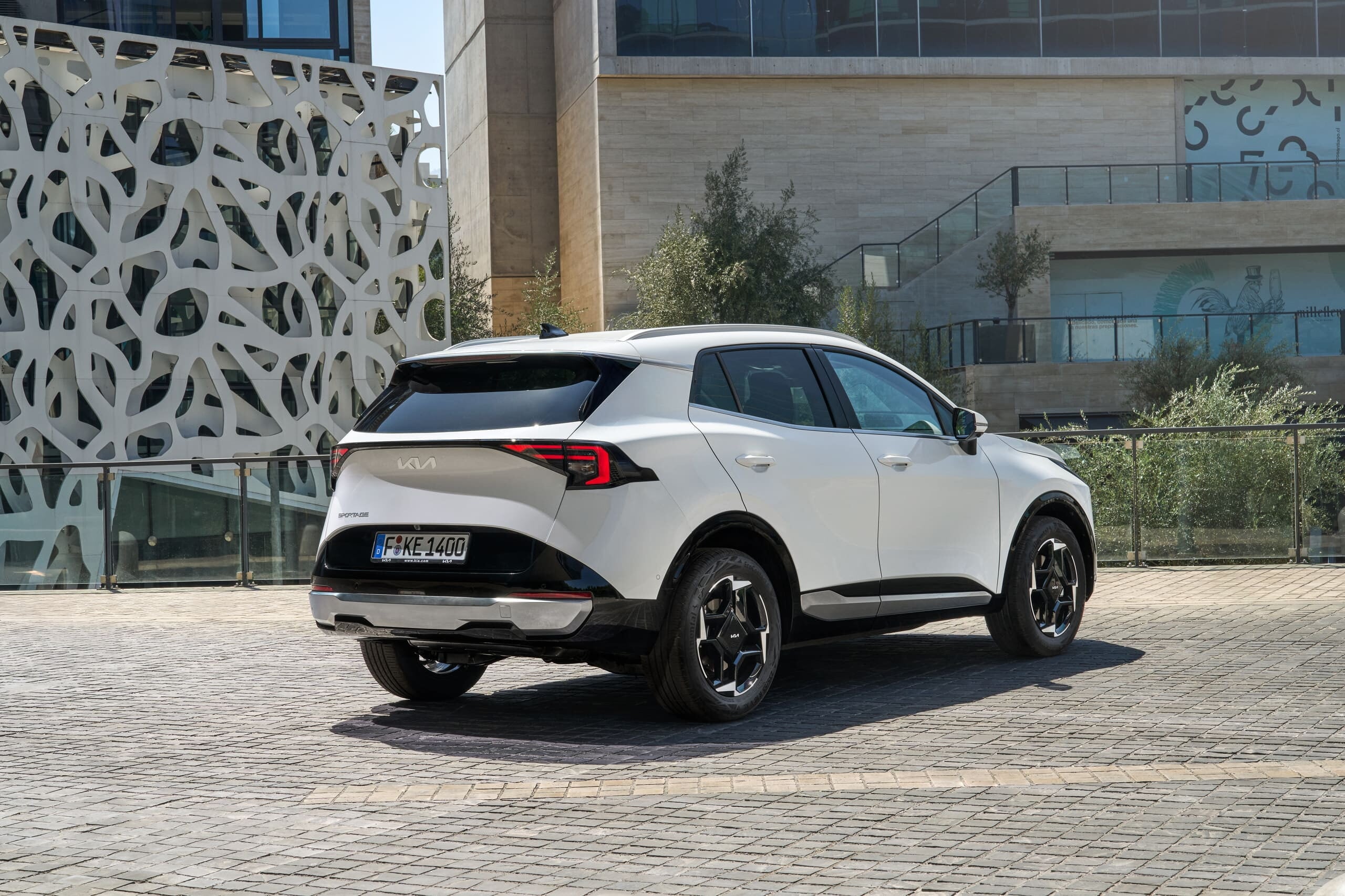 Kia Sportage 2025, la bestseller si rinnova 