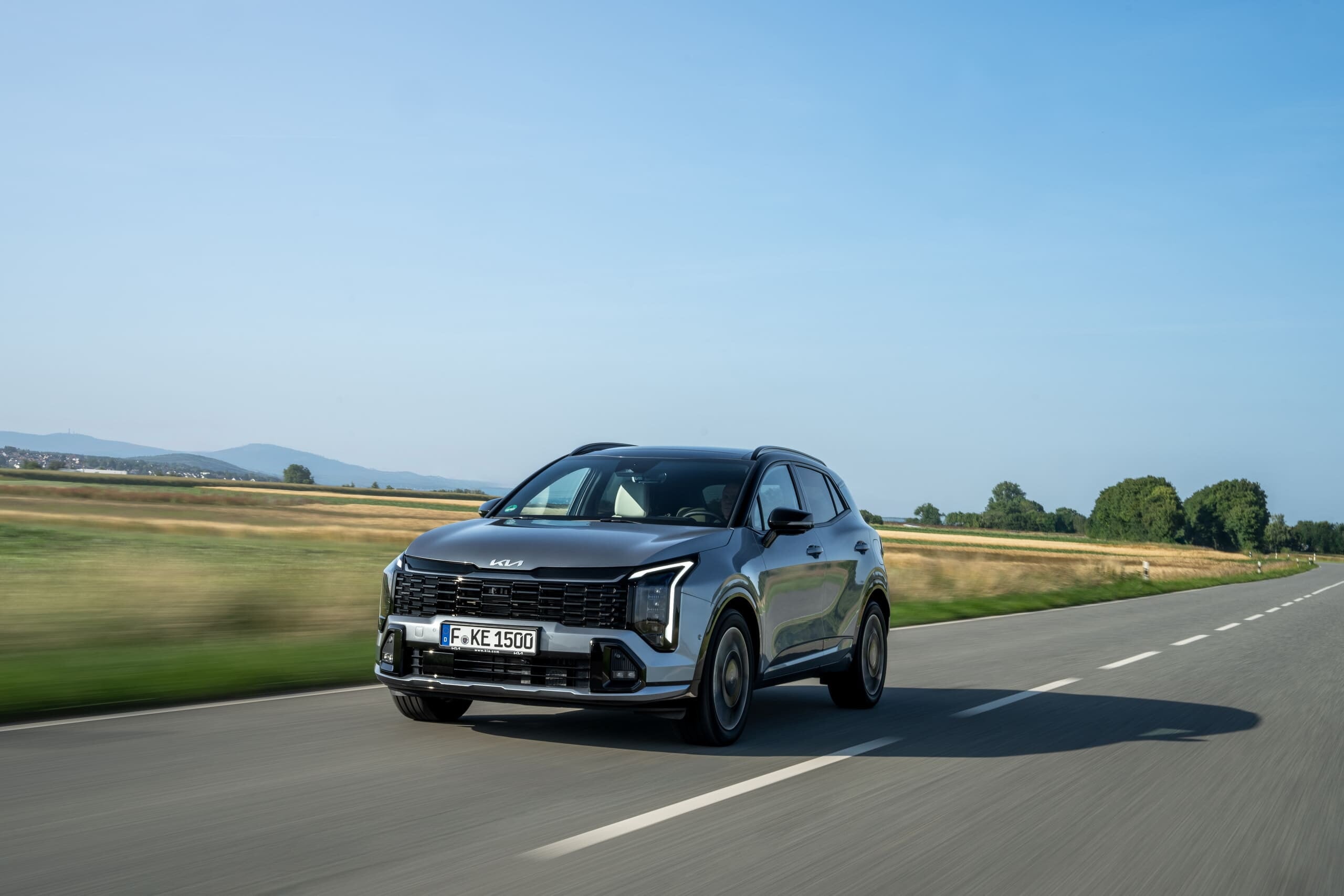 Kia Sportage 2025, la bestseller si rinnova 