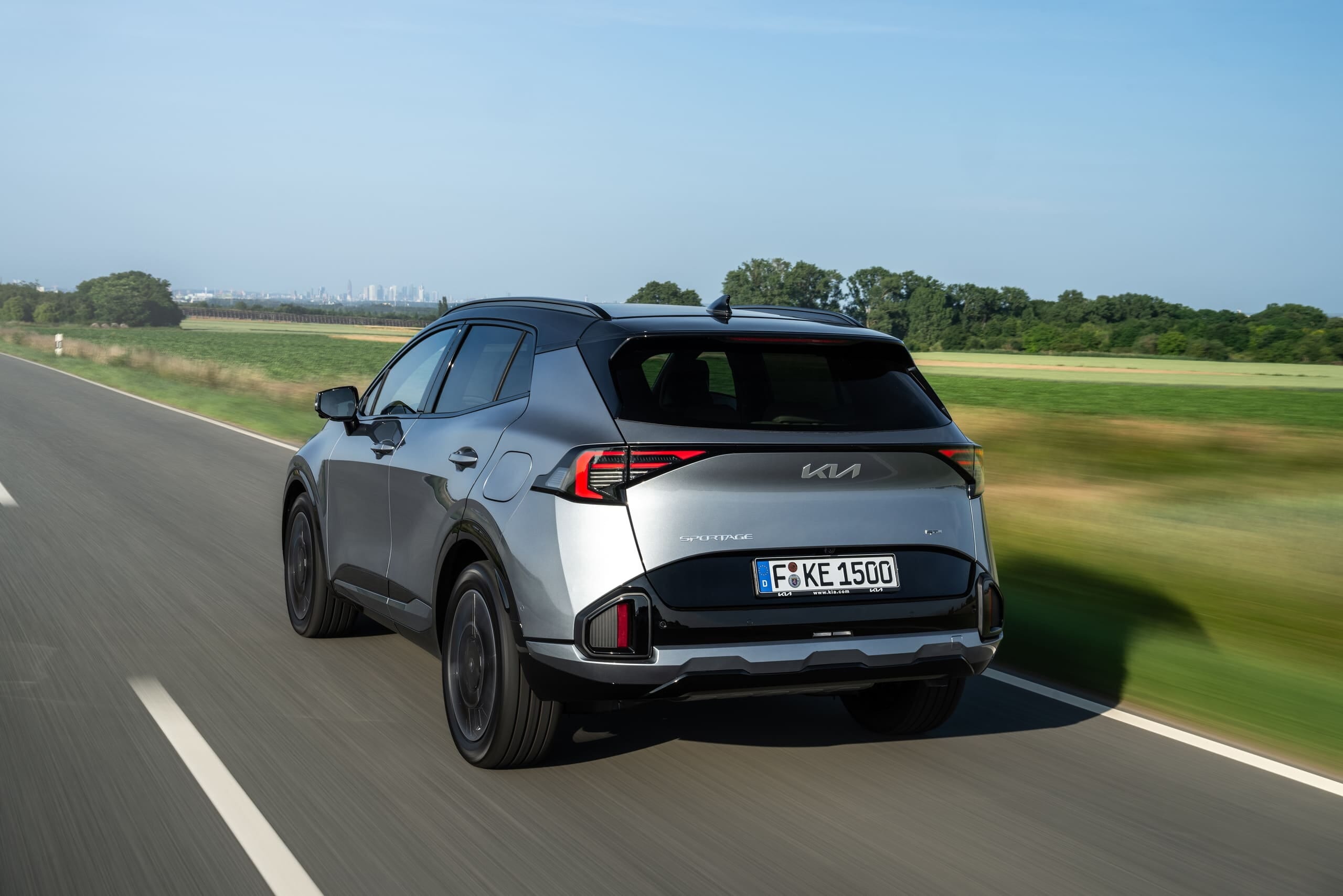 Kia Sportage 2025, la bestseller si rinnova 