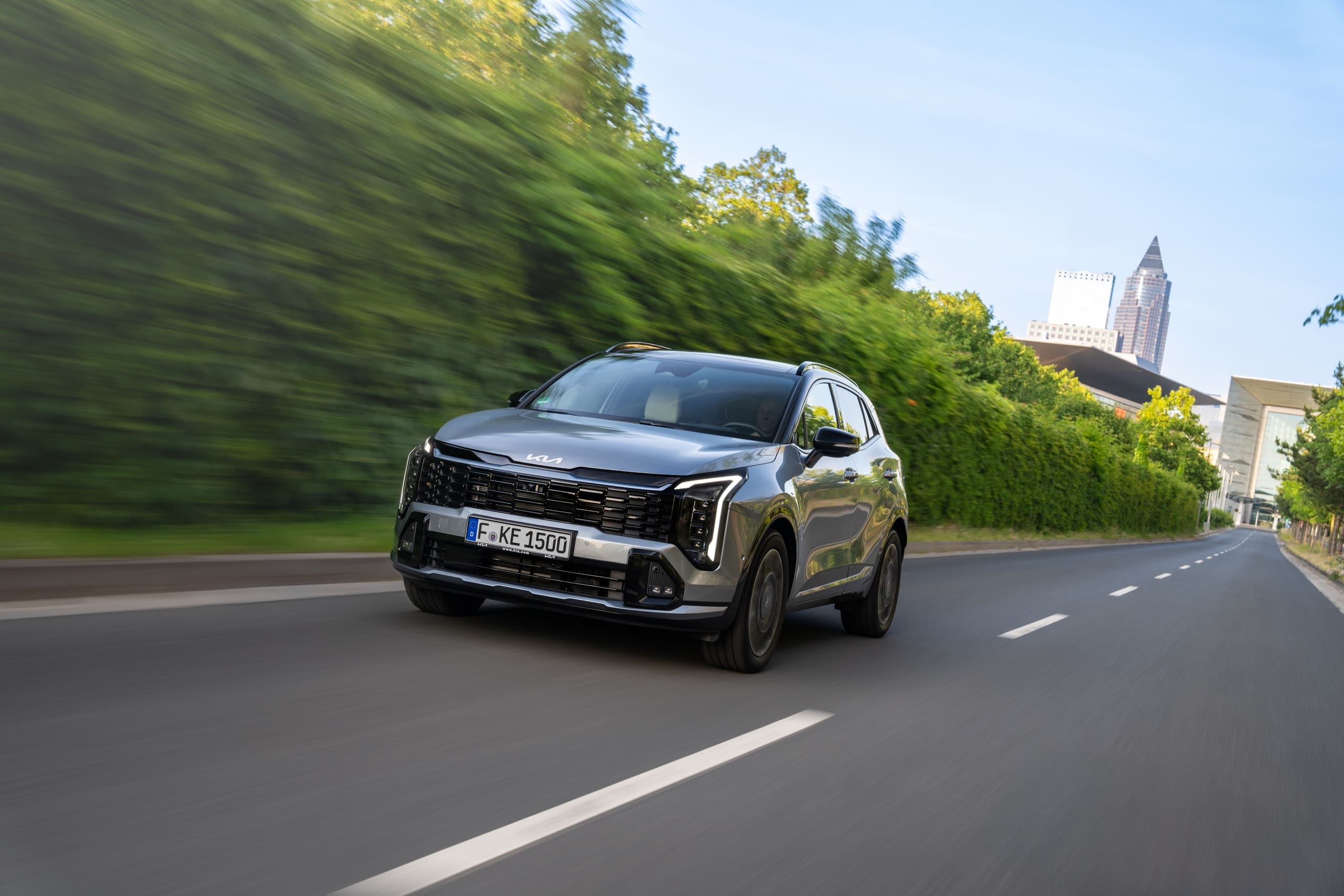 Kia Sportage 2025, la bestseller si rinnova 