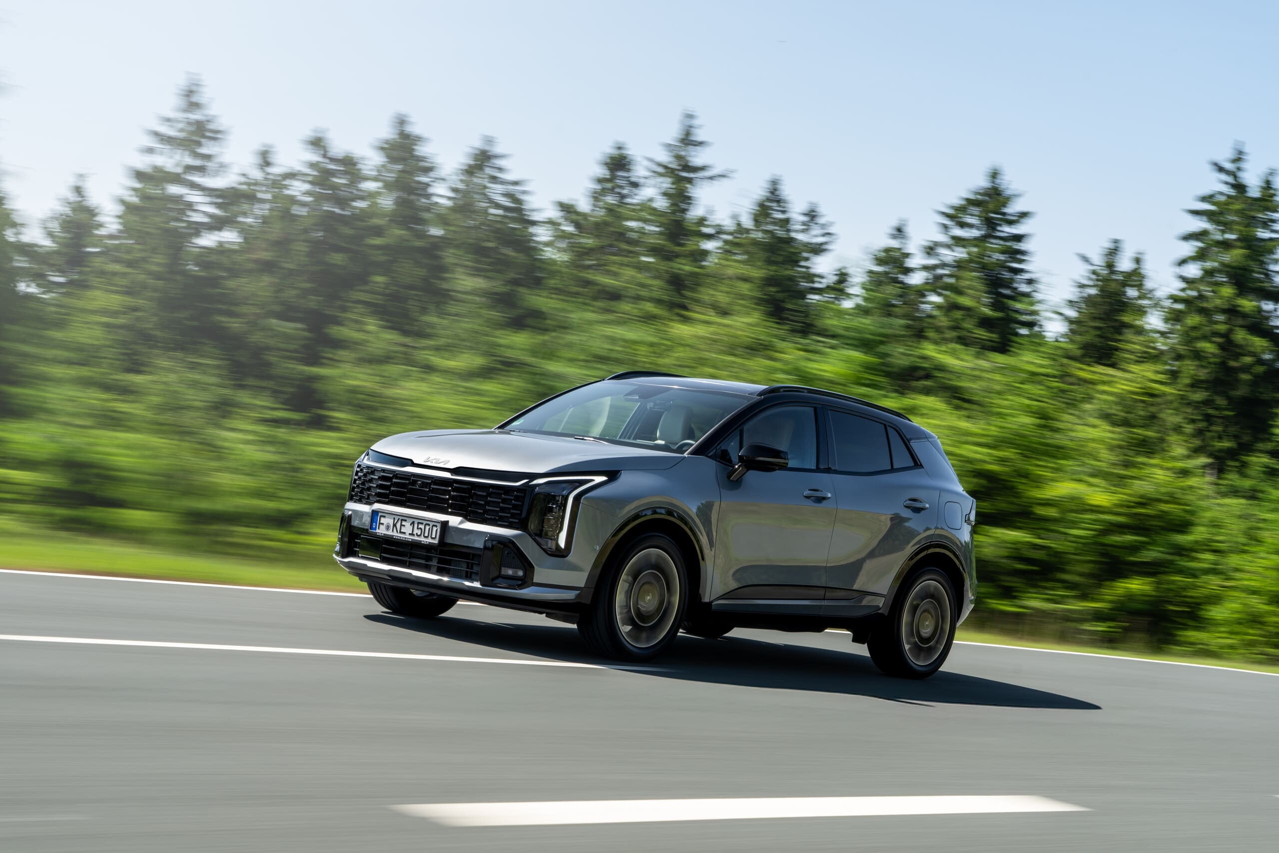 Kia Sportage 2025, la bestseller si rinnova 