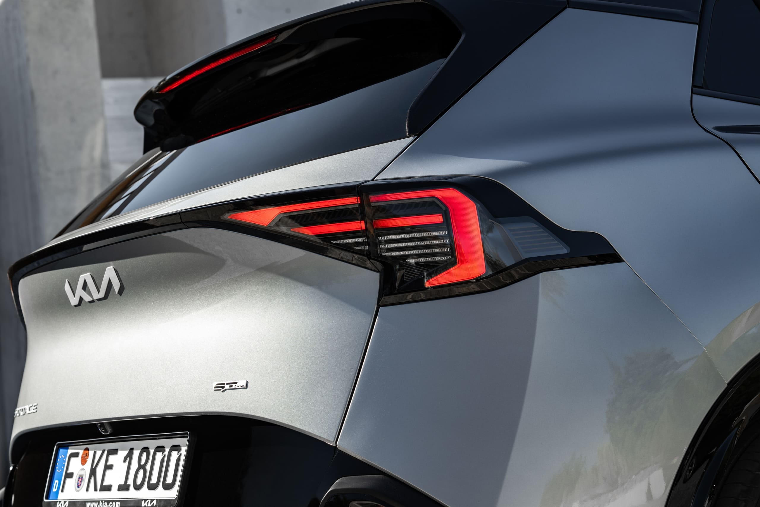 Kia Sportage 2025, la bestseller si rinnova 